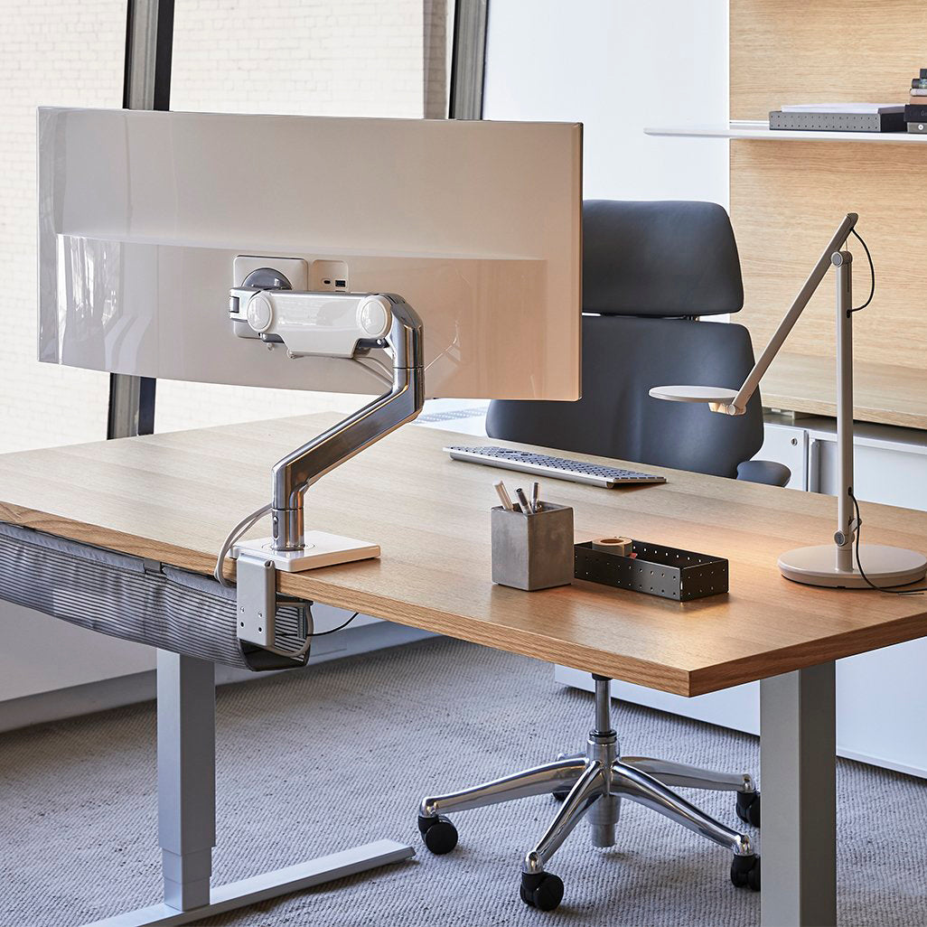 Humanscale M8.1 Monitor Arm